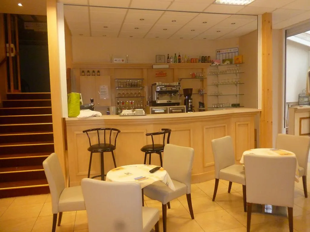 **  Hotel Lavalliere Croix Blanche Lourdes Fransa