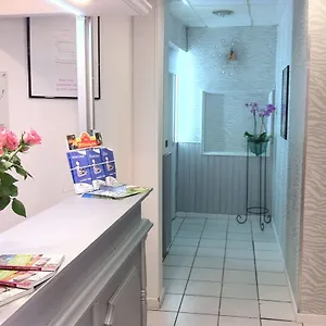 Hotel Aux Armes De Belgique